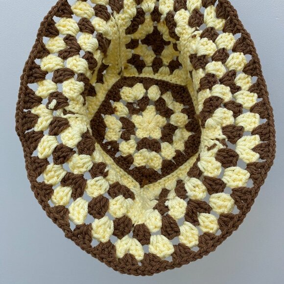 Crochet Bucket hat Yellow and brown - Picture 7 of 7